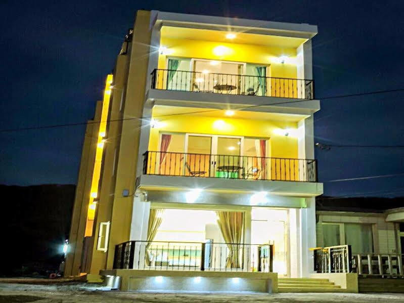 Tiffany Homestay Cape Eluanbi Kültér fotó